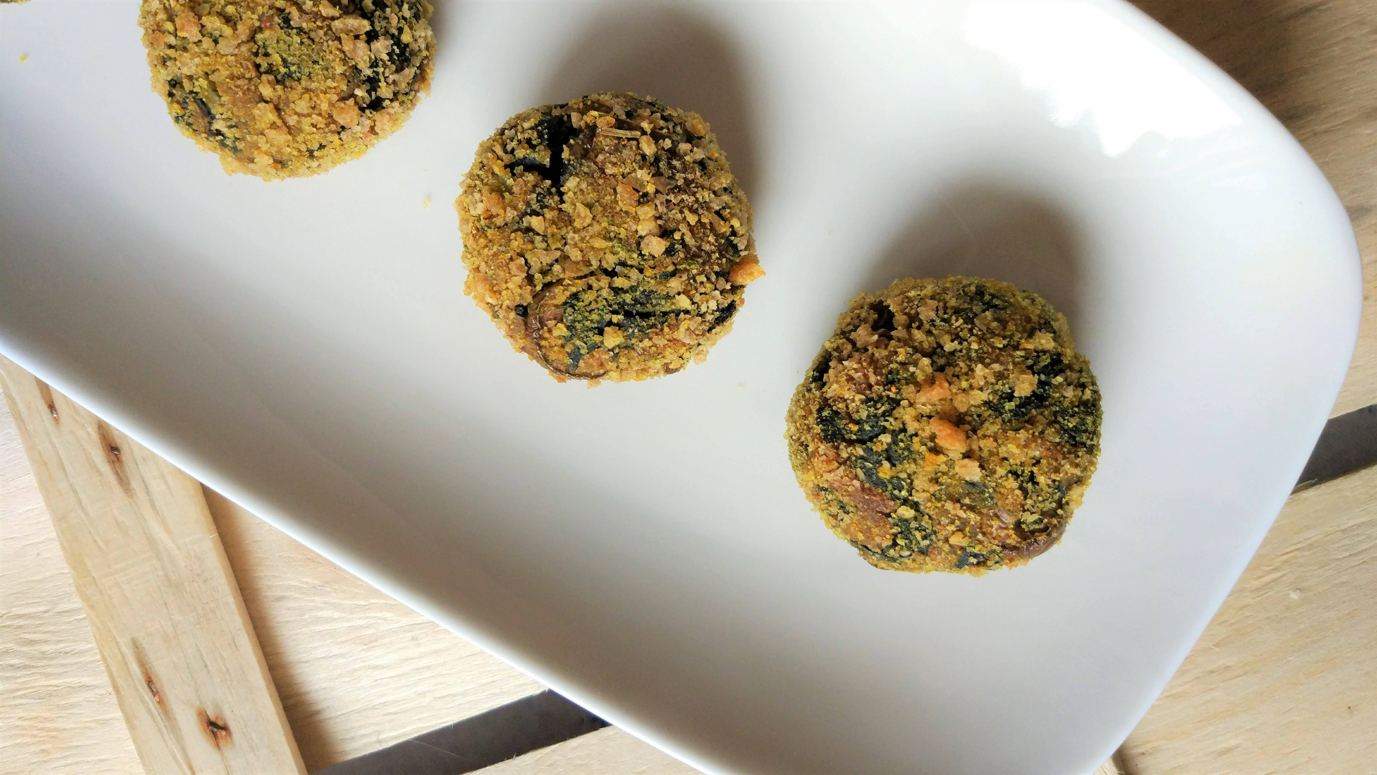 Polpette morbide di patate americane alle biete e olive taggiasche
